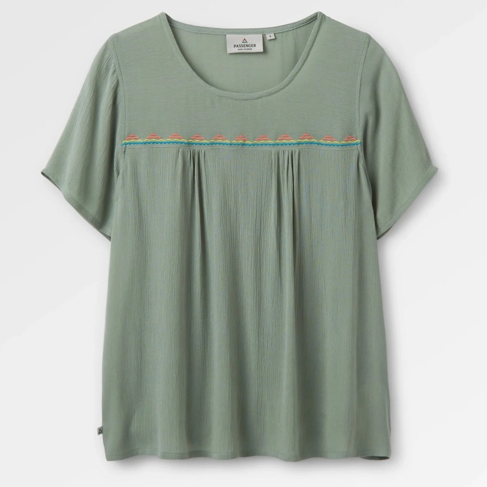 Passenger Petal Top - Pistachio